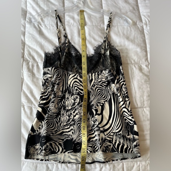 🚦 NWT 7 For All Mankind LA Zebra Floral Lace Trim V-neck Camisole XS - Picture 13 of 14